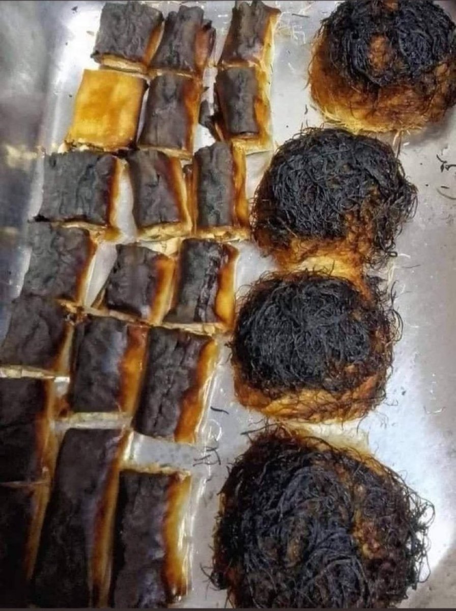 بفتح محل حلويات بس محتاره في اسم المحل ؟!