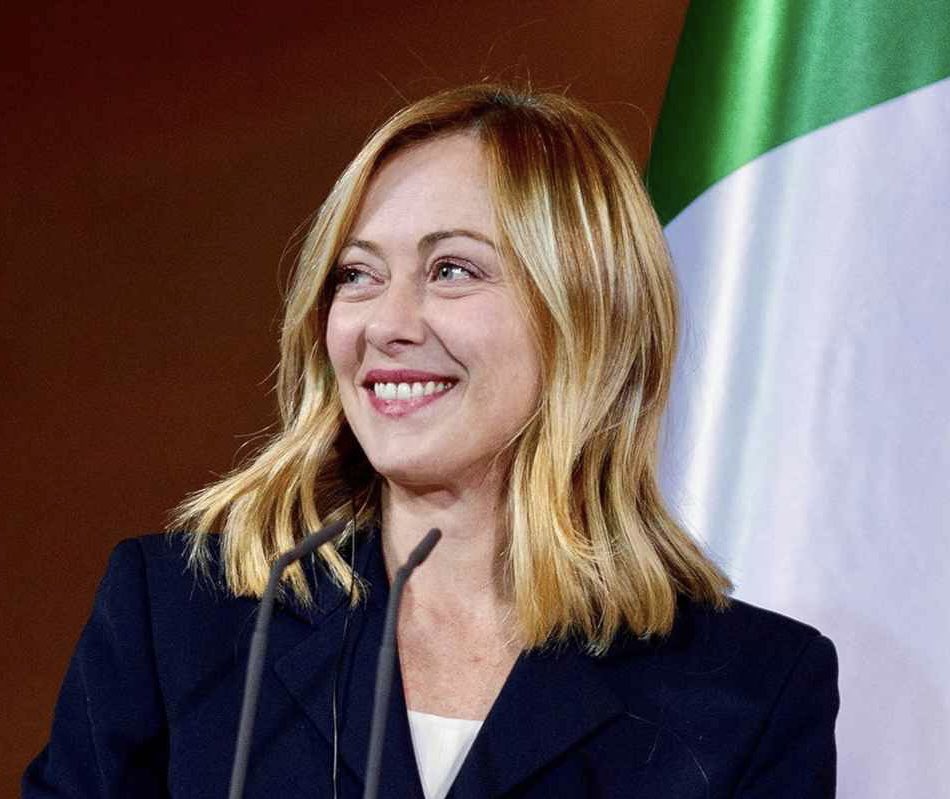 Anche se non tutto va come vorremmo, ricordiamoci che questo Governo è l’ultimo argine contro la sinistra e le sue follie ideologiche.

Le soluzioni si cercano insieme, si propongono. Non cadete nella trappola di chi vuole scoraggiarvi, di chi punta a non farvi andare a votare.