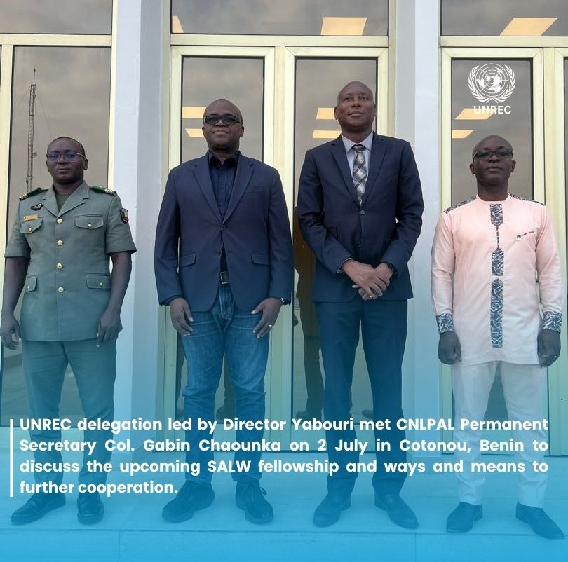 📍UNREC delegation led by Director Yabouri met CNLPAL Permanent Secretary Col. Gabin Chaounka on 2 July in Cotonou, Benin🇧🇯, to discuss the upcoming SALW fellowship and ways and means to further cooperation.
#UNREC #SALW_Fellowship #Benin