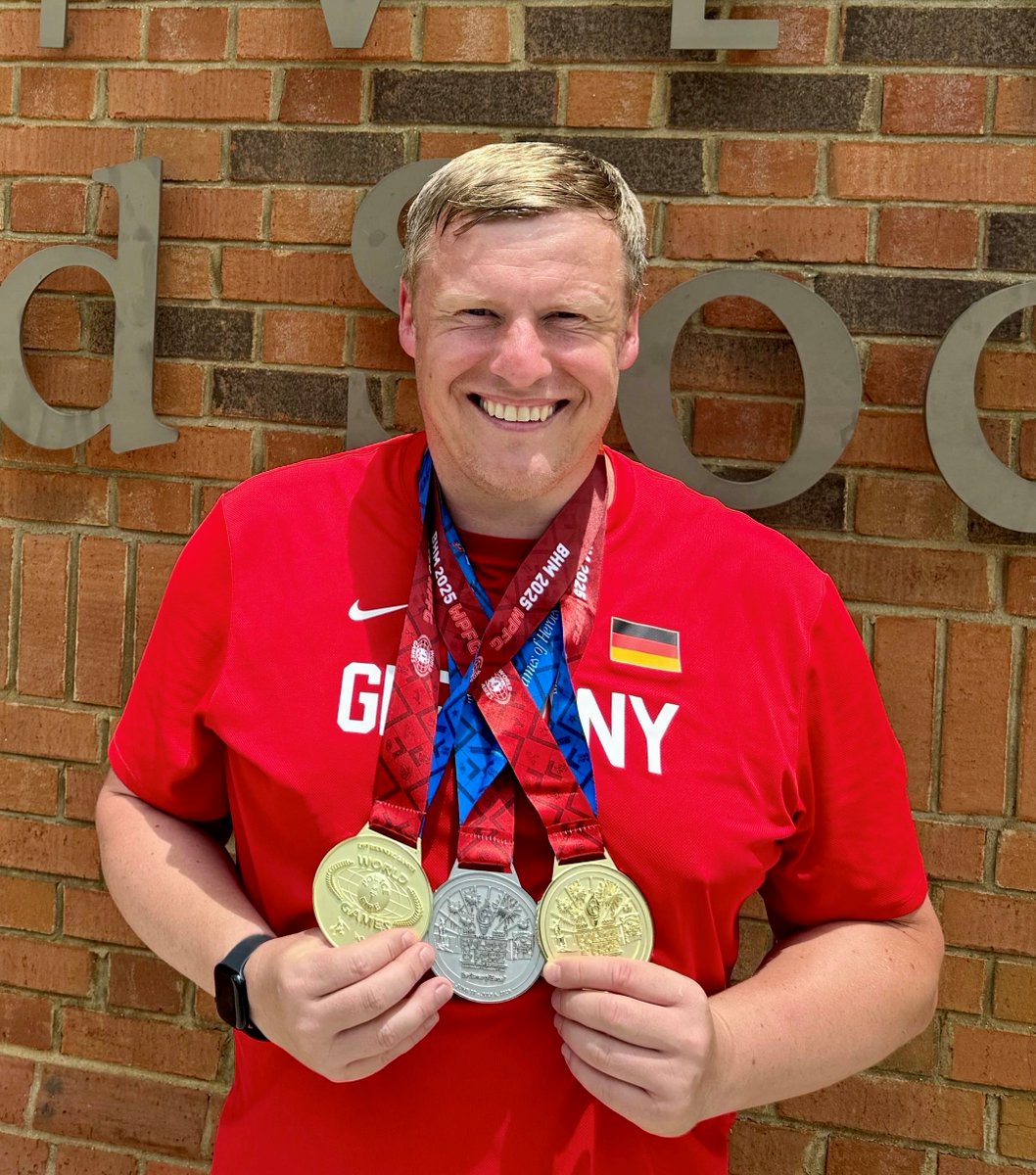 🥇🥇🏅 Unser Kollege Daniel Gäbler aus dem Justizvollzug #SachsenAnhalt hat bei den World Police &amp; Fire Games #BHM2025 in den USA Silber im Diskuswurf, Gold im Kugelstoßen &amp; Gold im Hammerwerfen gewonnen. #Justiz|ministerin #Weidinger gratuliert. ➡️lsaurl.de/Jyt4aH
