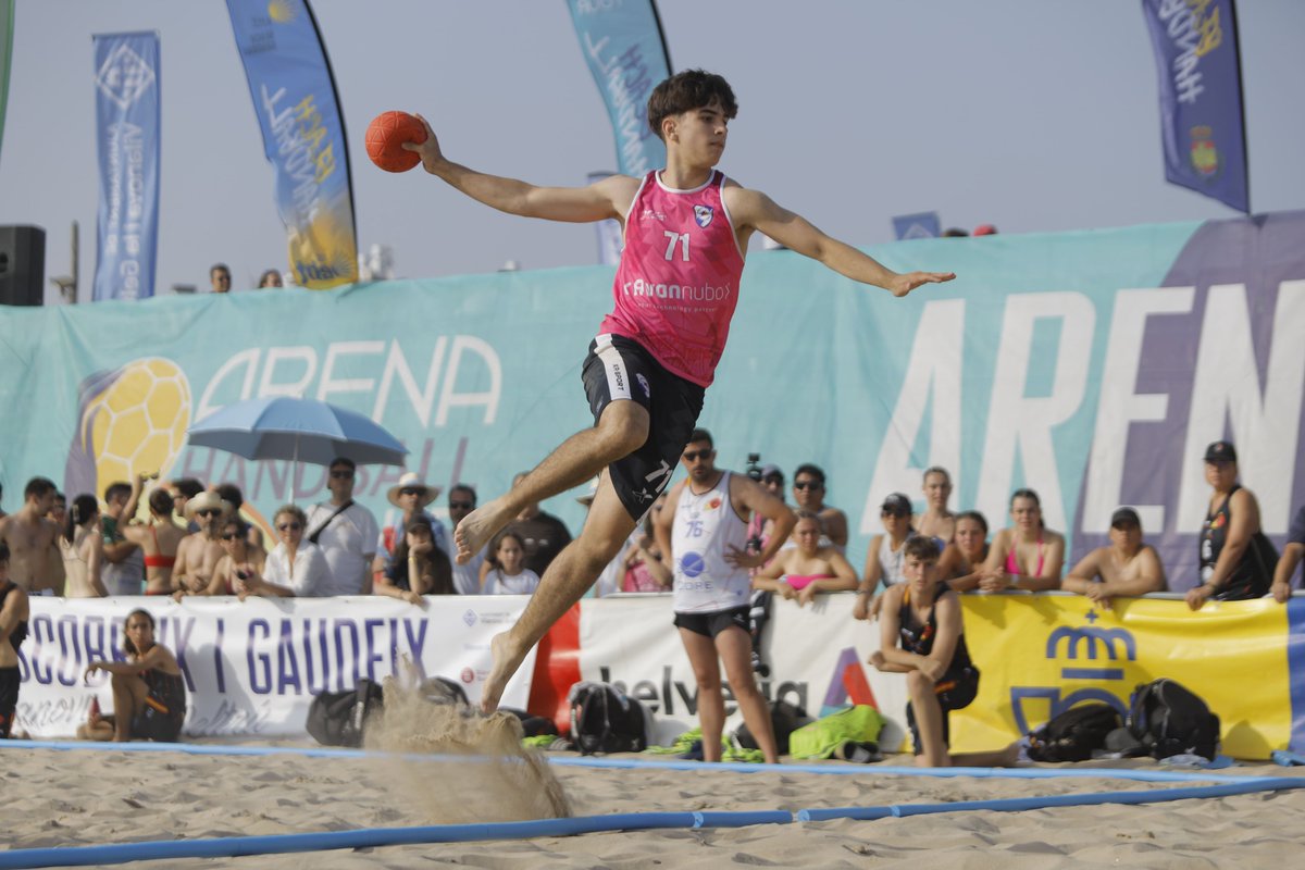 Avannubo tweet media