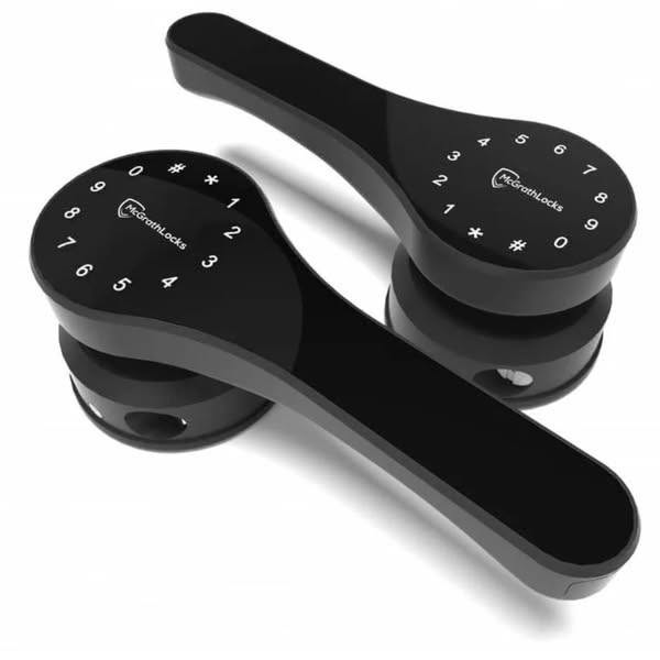 remotelock_eur's tweet photo. The McGrath Ascot double-sided digital #gatelock. Both sides are locked so that no one can reach over the fence and unlock the handle. One side can be left in Passage Mode which allows easy access.
https://t.co/7TmYMnmyLg
#gatelock #fencelock #gardensecurity #proptech #smarthome https://t.co/UcnQ9izbLC