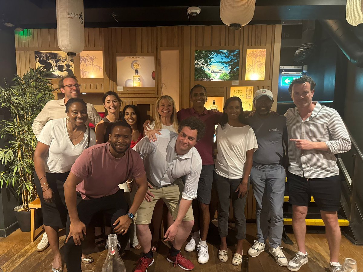 This week's <a href="/TableCrowd/">TableCrowd</a> dinner w/ Oddbox was packed with investment takeaways from a #founder who's been there - building his business to £30m. Next up, on the other side of the table, top #VC, MMC Ventures joining us. lu.ma/4qd9mypm #startups #networking #fundraising