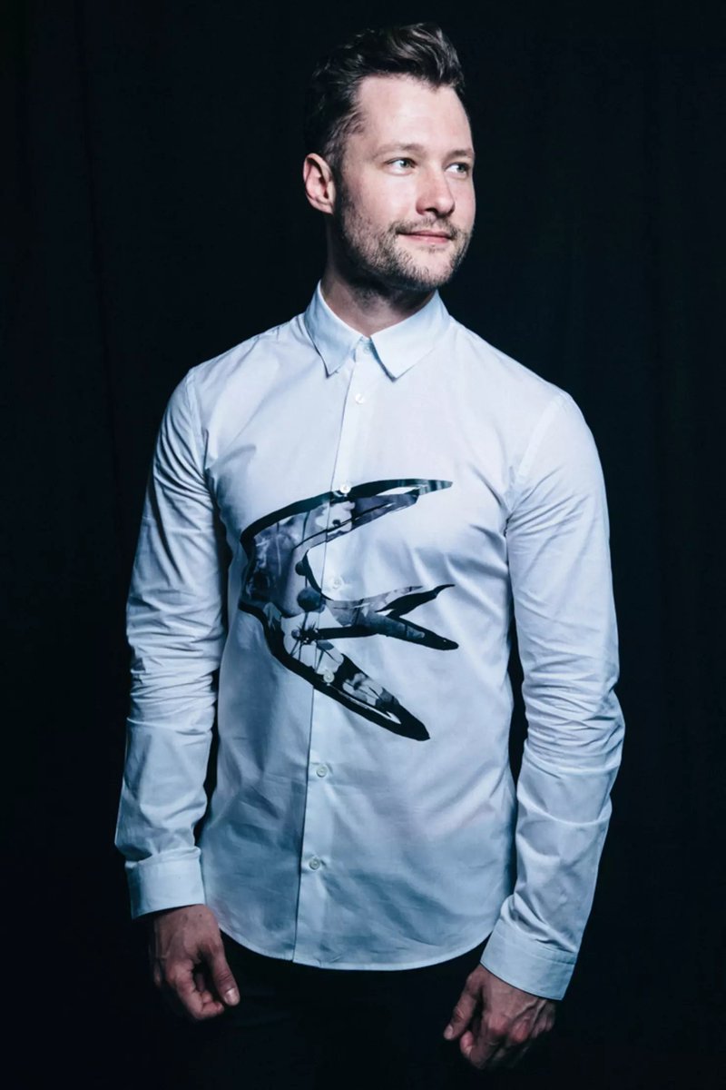 INTERVIEW: 3 Facts You Need To Know About Landon Pouter
✍️ Nicole Mastrogiannis
🔗 iheart.com/content/2025-0…
📸 Rachel Kaplan for <a href="/iHeartRadio/">iHeartRadio</a>