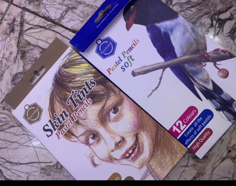 guchyyyyyyyyyy's tweet photo. Sometimes the simplest tools make the biggest impact. 🎨
This pastel pencil is my go-to for adding soft, rich textures to my art.
What’s your favorite art tool? Drop a comment! ✏️✨ 
#PastelPencil #ArtTools #ArtistLife #Sketching #TraditionalArt #DrawingTools #ArtProcess https://t.co/MAbxdnovug