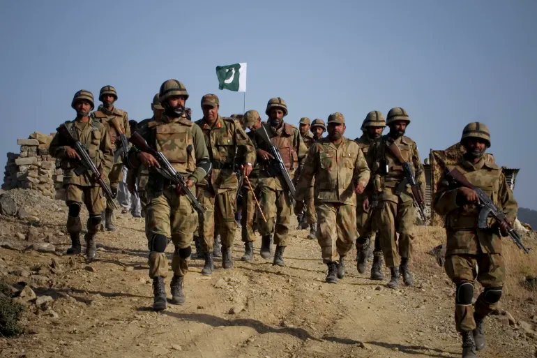 Pakistan’s army says it killed 30 fighters trying to cross Afghan border.

Islamabad has blamed India for backing groups that carry out attacks in Pakistan, something New Delhi denies.

Pakistan’s army has said it has killed 30 fighters who tried to cross the border from
