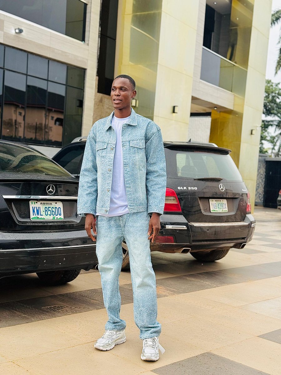 Frankflexzy109's tweet photo. +1
Lord I'm grateful😊🙏 https://t.co/P0Hx3EGy9Y