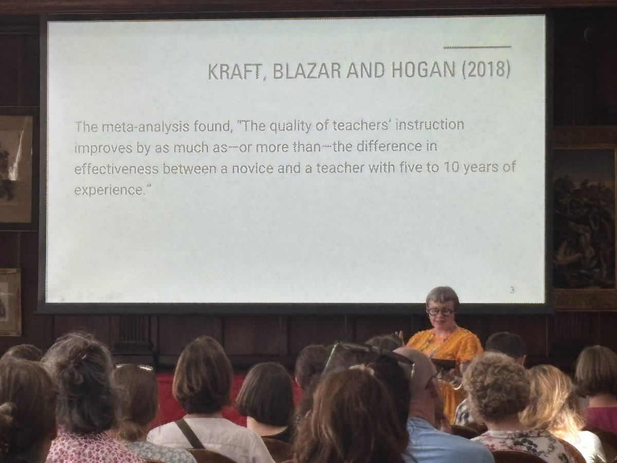 Session 3 at <a href="/EducationFest/">Festival of Education 🇬🇧</a> with <a href="/HughesHaili/">Dr Haili Hughes FRSA</a> focused on the science of dialogue: coaching for decision making. 

Great to hear from someone doing the research AND in schools walking and walk ⭐ 

- models and frameworks for coaching are great for scaffolding. If not, it becomes