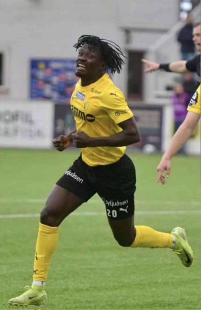 🚨 21-year-old 🇳🇴Raufoss striker James Ampofo is attracting interest from Bundesliga 2 clubs. 🇩🇪

He’s currently in Germany with his agent for talks with two sides. Ampofo has 6 goals in 12 OBOS Ligaen games this season and is in the final months of his contract.

[Per 🇳🇴 TV 2]