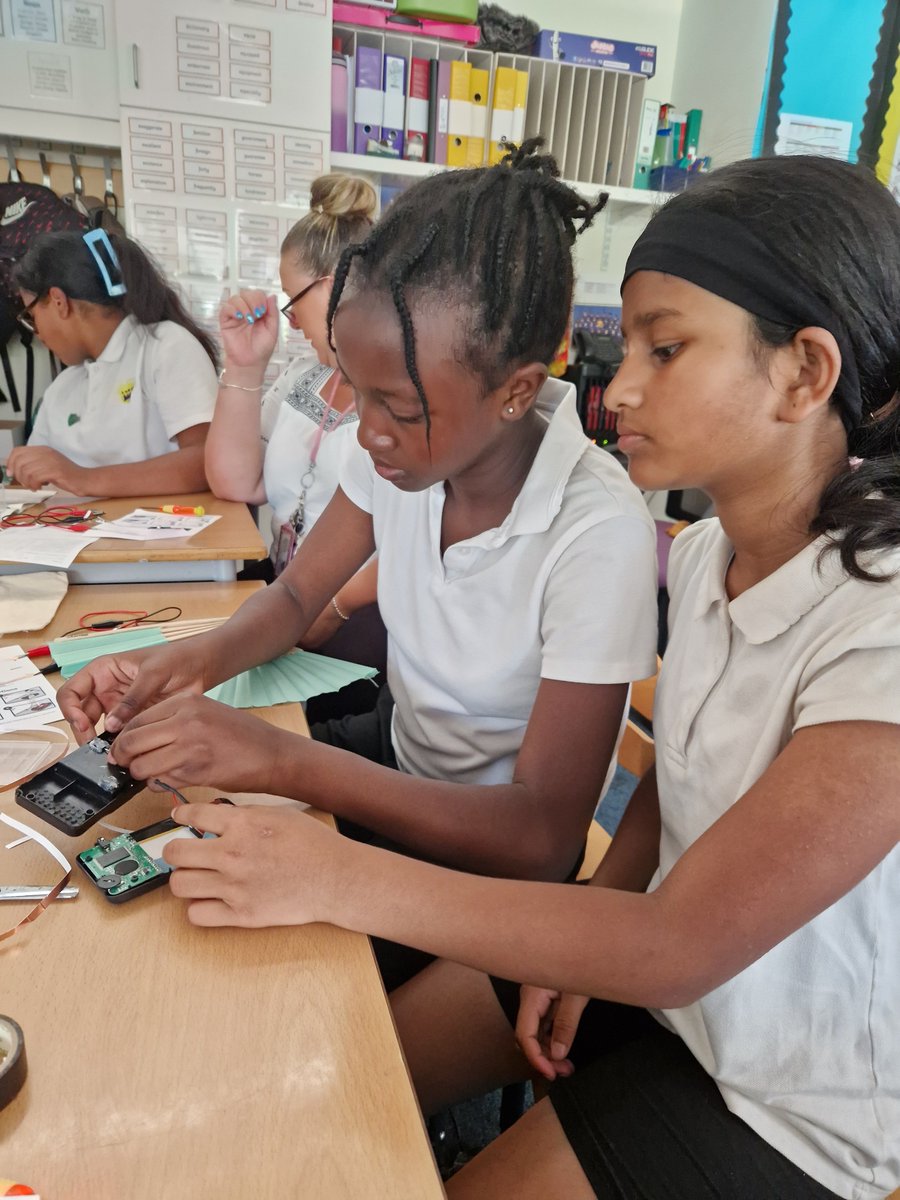 During #LondonClimateActionWeek2025, our Education Team held 4 <a href="/theteamrepair/">Team Repair</a> workshops across member boroughs!

Children at Crown Lane Primary became engineers—fixing consoles, building circuits &amp; learning how repair fights #EWaste for a #CircularEconomy. #STEM <a href="/lambeth_council/">Lambeth Council</a>