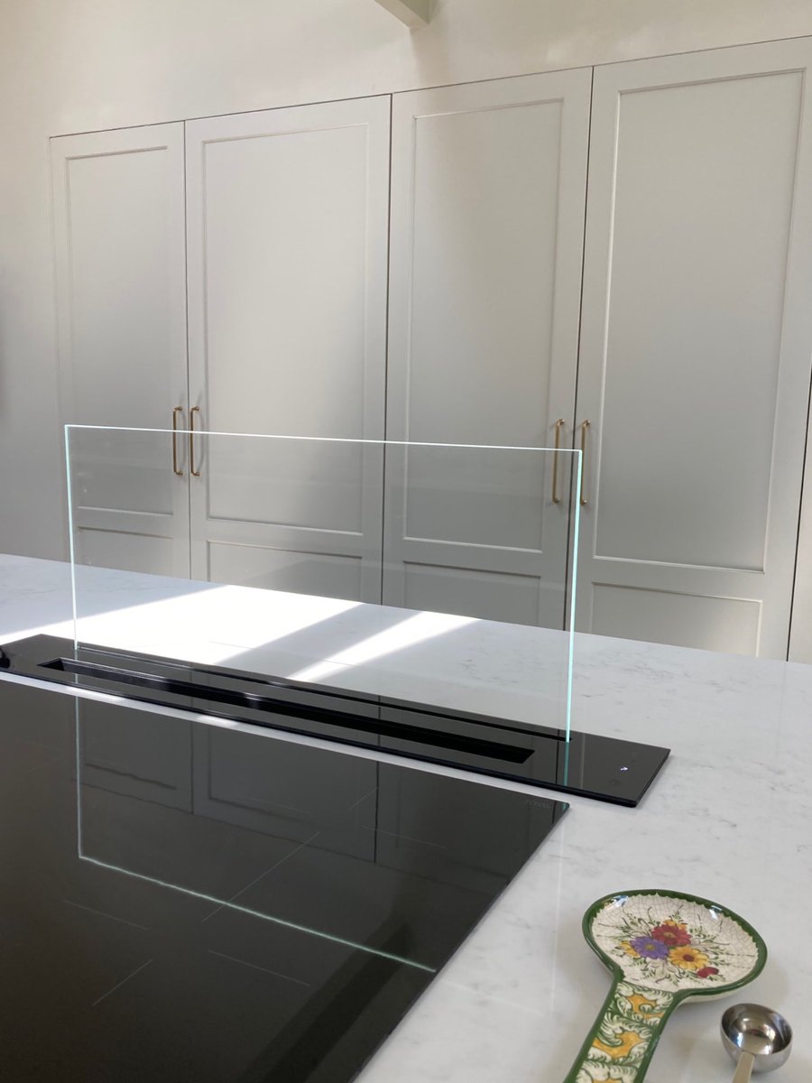 New glass downdraft extractor … looking and working well