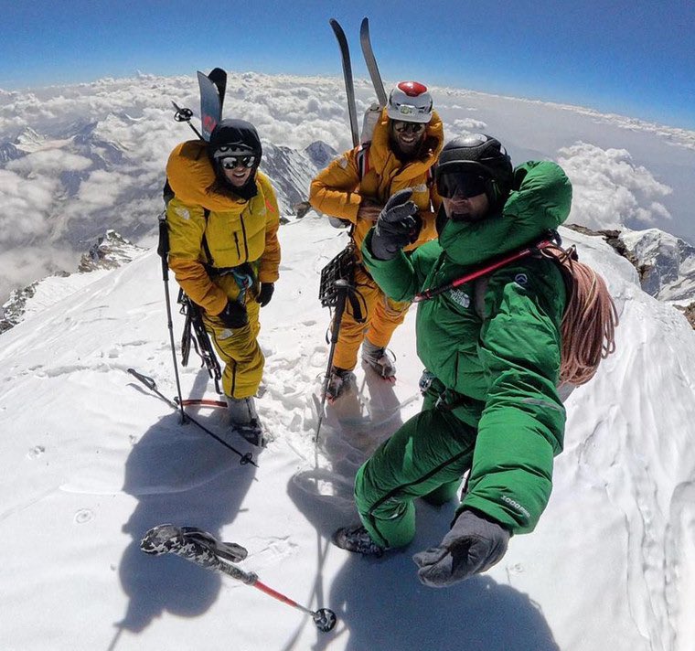 the_8000m tweet media