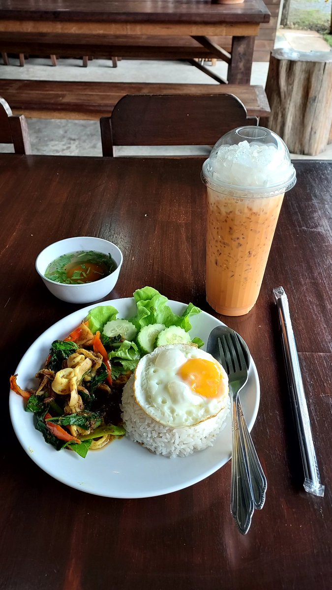tong3132's tweet photo. อาหารจานเดียว  ง่ายๆตามสไตล์ ..🙂 https://t.co/2dCncKOQcq