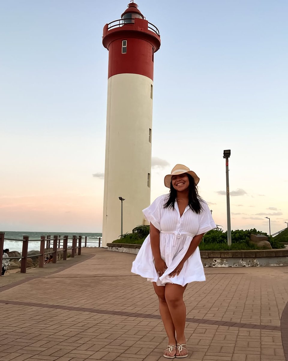 Sho't Left (@shotleft) on Twitter photo Ku busy eThekwini this weekend 👗🐎
Durban July is painting the city fabulous, but the real vibes? uMhlangaRocks! Beach walks, warm weather, local flavours & ocean views — this is how you find your warmth in winter.
📸 IG <a href="/utehermanus/">utehermanus</a>
#FindYourWarmth #TravelWiseMzansi Ku busy eThekwini this weekend 👗🐎
Durban July is painting the city fabulous, but the real vibes? uMhlangaRocks! Beach walks, warm weather, local flavours & ocean views — this is how you find your warmth in winter.
📸 IG <a href="/utehermanus/">utehermanus</a>
#FindYourWarmth #TravelWiseMzansi