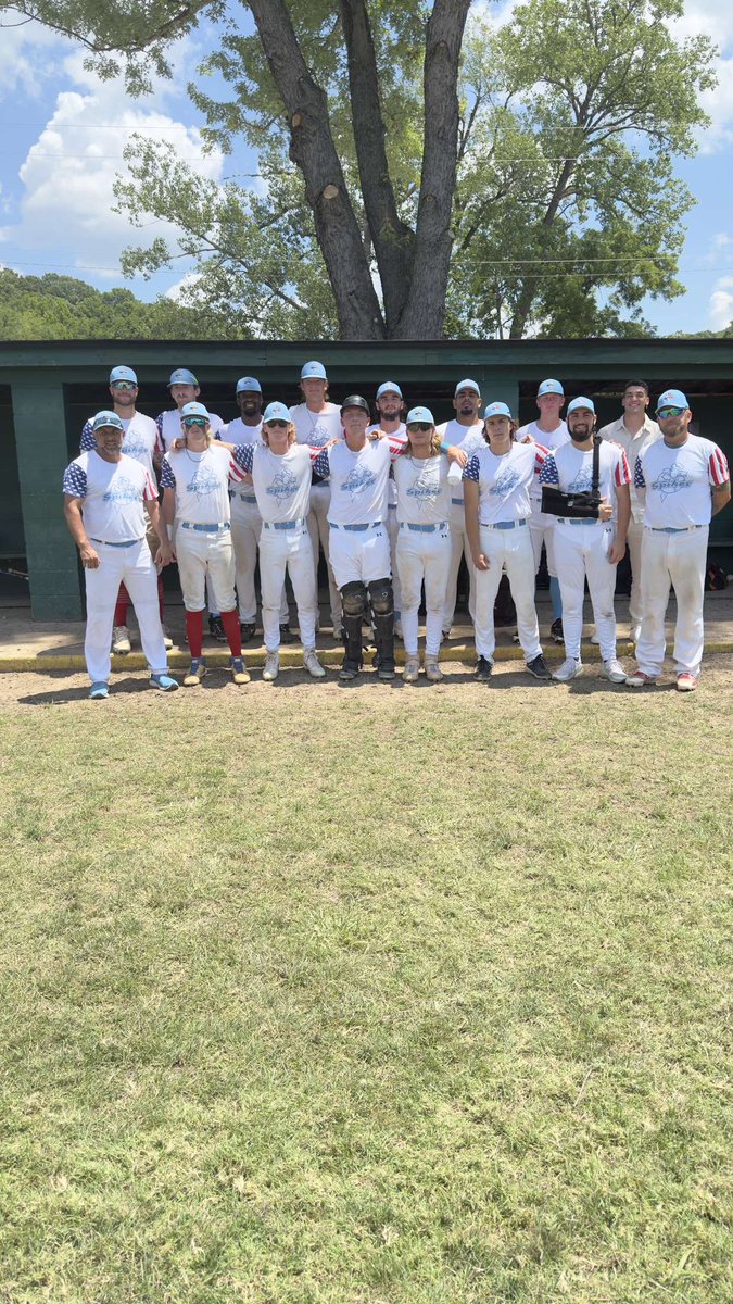 STL_Spikes's tweet photo. 🚨THE DAY HAS COME-HAPPY 4th🚨
⏰9am
📍Valmeyer
➡️Baseball, beers, and Freedom 🇺🇸
Come watch the Spikes get active today
#RollSpikes #SpikesSumma #USA ❕ https://t.co/5Vj0xnB1i0