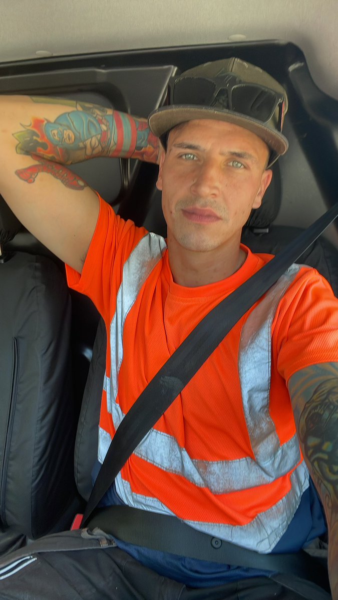 Friday shenanigans have started 😈