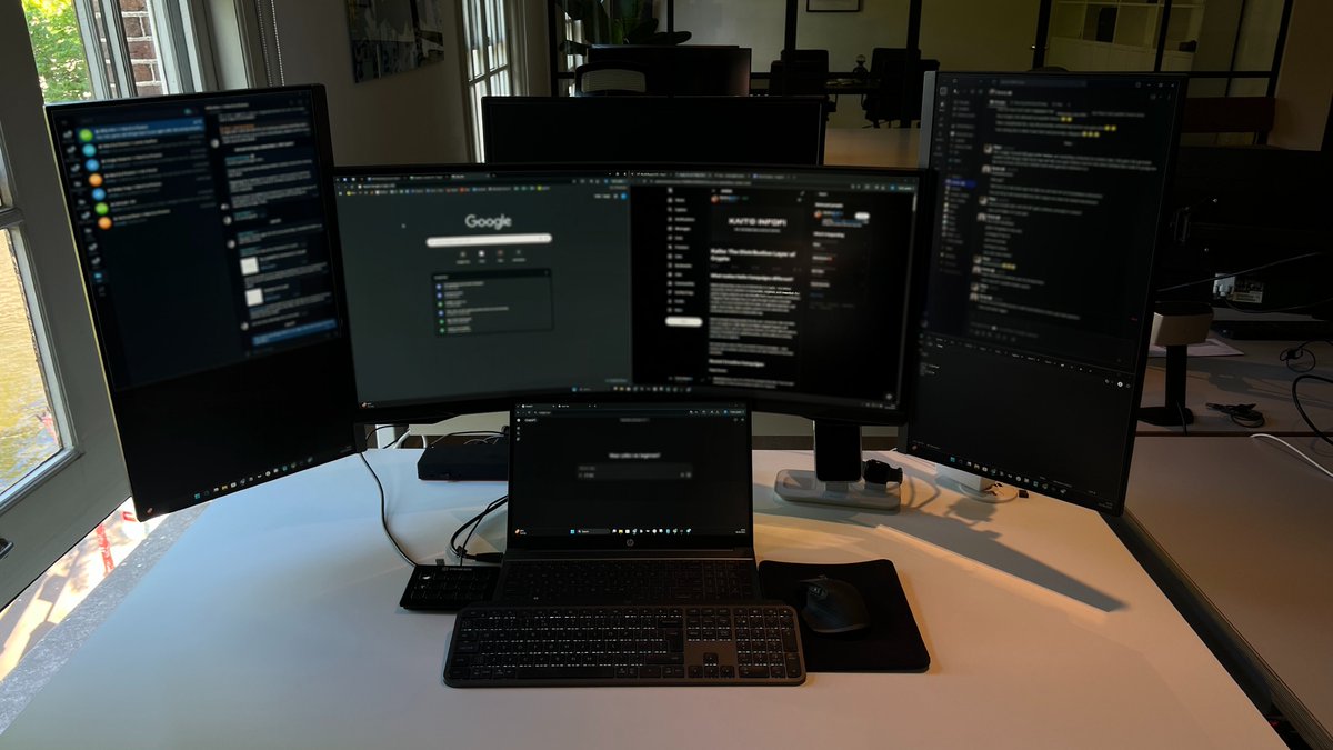 Peter Jansen tweet media