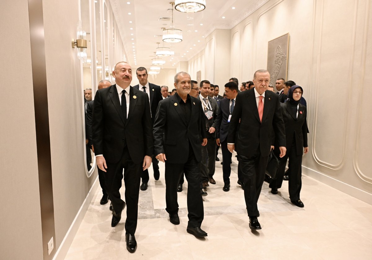 President Ilham Aliyev welcomed heads of state and government, as well as heads of delegations participating in the 17th Summit of the Economic Cooperation Organization (ECO), taking place in the city of Khankendi.