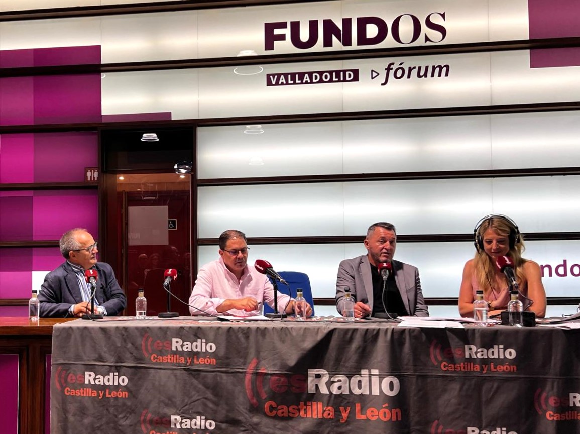 IMPULSA_CyL's tweet image. 🎙Hoy #EsLaMañanaCyL @esRadio_CyL se traslada al auditorio de @fundoscyl en #Valladolid con motivo del 10º aniversario del Grupo de Enlace del @cescyl.

🗣 Francisco Sardón, presidente del @cermi_cyl y de @IMPULSA_CyL, ha sido uno de los participantes en este especial.