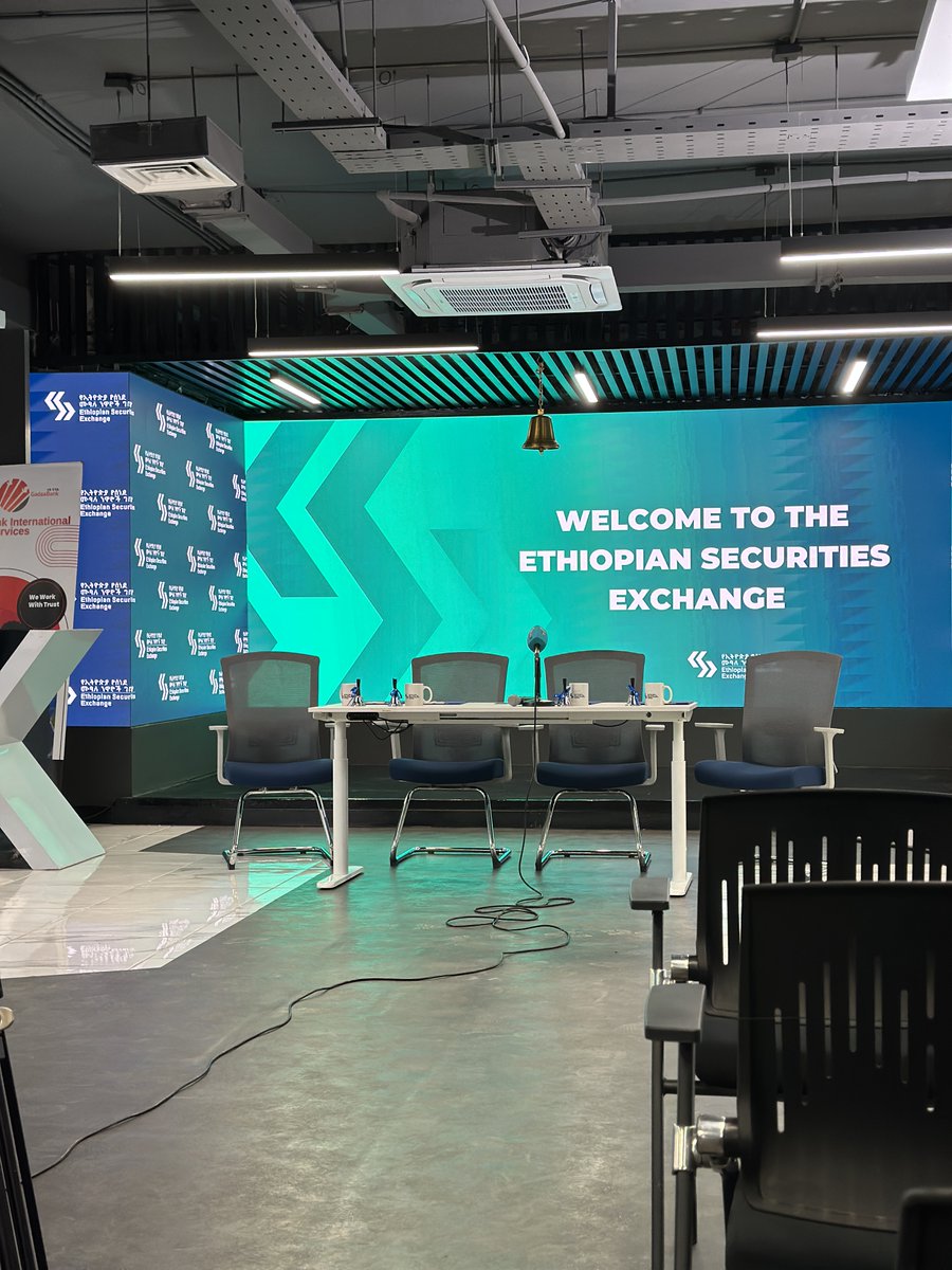 Baga Gammaddan!
Baankiin Gadaa Gabaa Sanada Qabeenyaa Itiyoophiyaa (Ethiopian Securities Exchange (ESX)) irratti galmaa’uun seenaa biyya keenyaa keessatti Baankii lammaffaa ta’uun imala milka’inaa eegale itti fufeera.