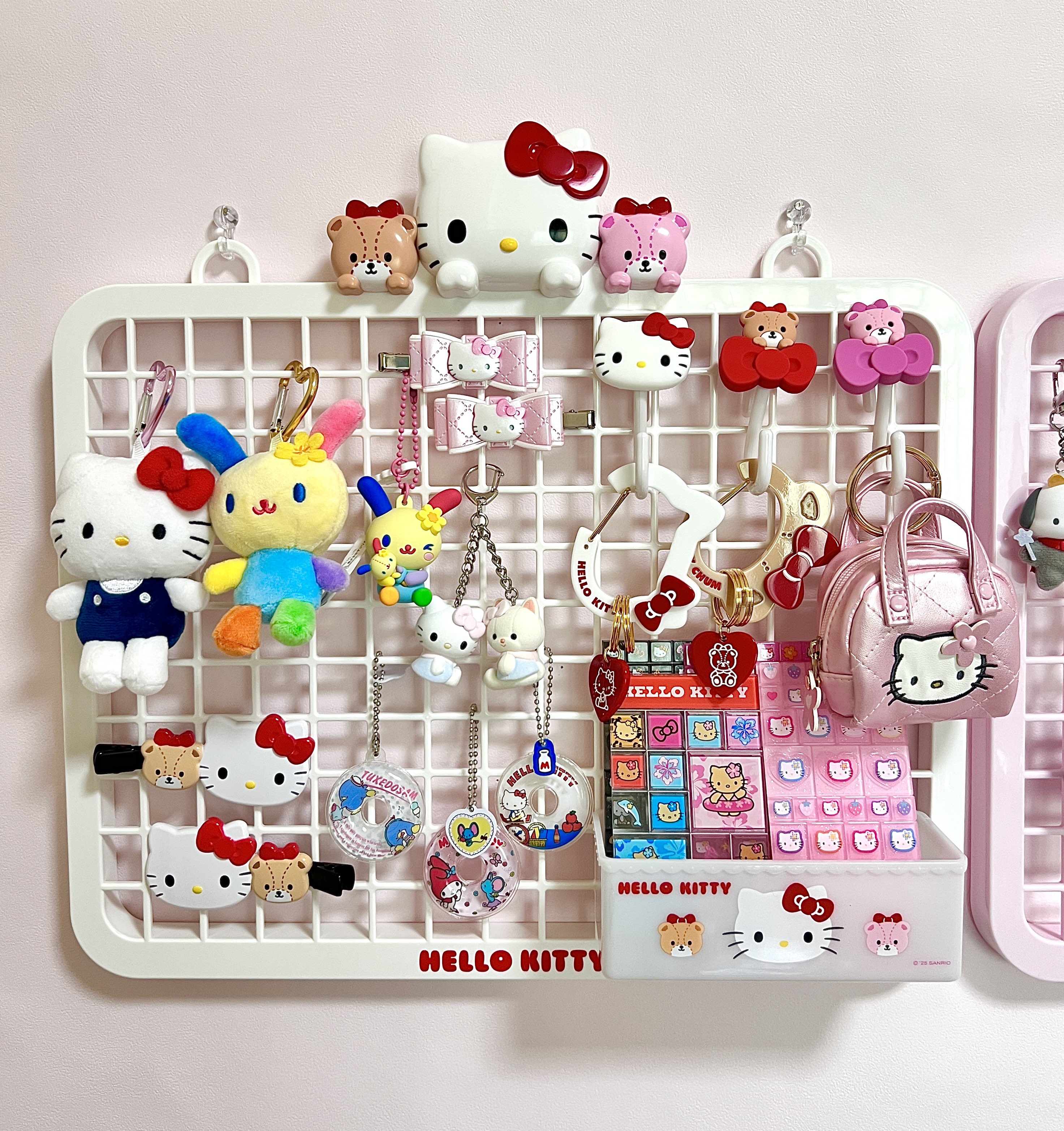 マイメロ　サンリオ　メッシュパネル　キーホルダー Amazon.co.jp: サンリオ(SANRIO) メッシュパネル マイメロディ