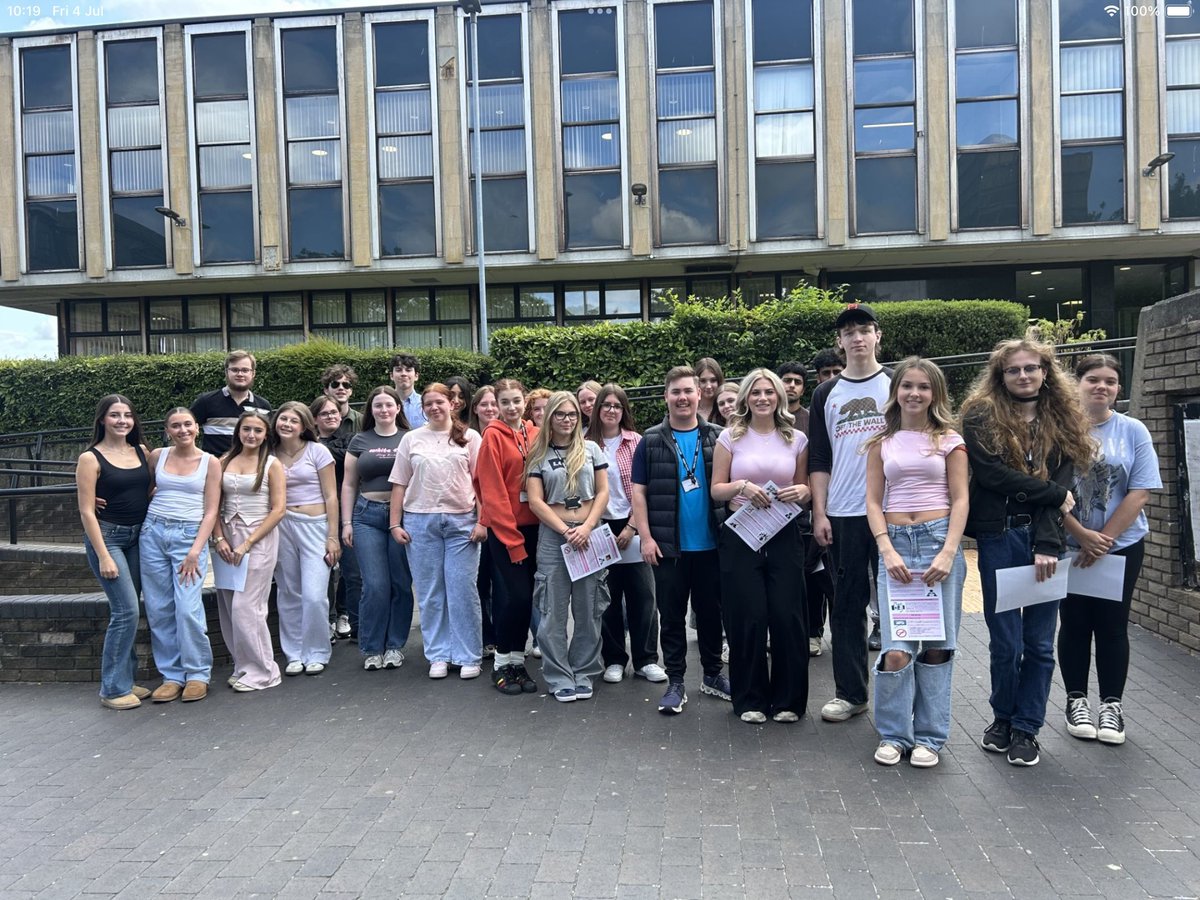 A group of Year 12 Sociology, Criminology and Law students went on a trip to Teesside Combined Courts yesterday. They got chance to look round both the Crown Court and Magistrates court, speak to legal personnel and watch trials in the public galleries.