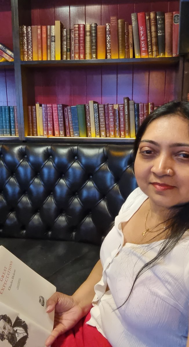 Nehaaaa_c's tweet photo. #weekendScribble📖
#LivingtheLifeOfLegacy
#LifeMemoir ☯️
We often associate legacy with something that will be there after we pass away, the money or the wealth we leave behind for our family members.
Legacy is not about death, but the 'Life' we are living at present. https://t.co/QCa1zTVgPJ