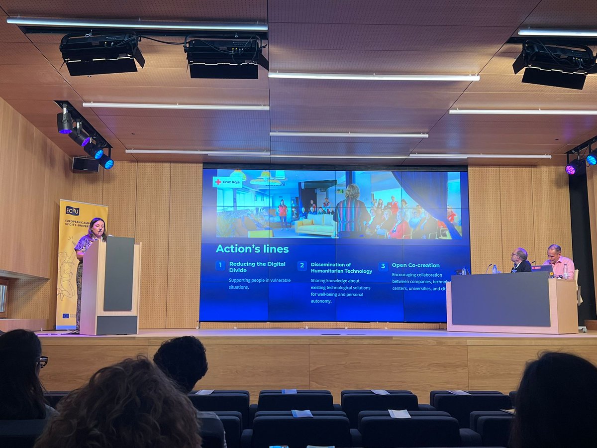 Cruz Roja en Castilla y León (@crecyl) on Twitter photo Hoy hemos tenido la excelente oportunidad de presentar, junto a <a href="/Tecsos/">Fundación TECSOS - Tecnologías Sociales📱🖥️</a>, Espacio Innoveas en el Living Lab Networking organizado por la <a href="/usal/">Universidad de Salamanca</a> dentro de European Campus of City Univesities EC2U. #voluntariado Hoy hemos tenido la excelente oportunidad de presentar, junto a <a href="/Tecsos/">Fundación TECSOS - Tecnologías Sociales📱🖥️</a>, Espacio Innoveas en el Living Lab Networking organizado por la <a href="/usal/">Universidad de Salamanca</a> dentro de European Campus of City Univesities EC2U. #voluntariado