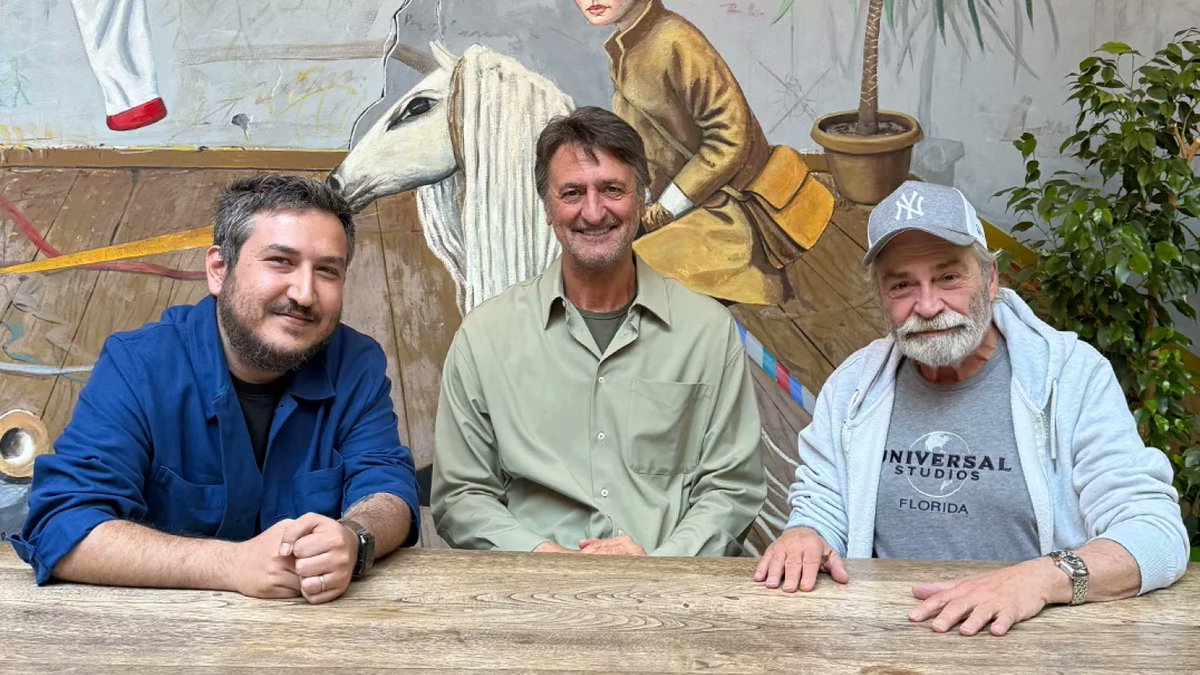 Türkiye'nin ilk IMAX formatında çekilecek filmi için hazırlıklar başladı. Başrollerinde usta oyuncu Haluk Bilginer ve başarılı isim Feyyaz Yiğit'in yer alacağı yapım, dünya genelinde büyük beğeni toplayan "Intouchables" (Can Dostum) filminden uyarlanacak.