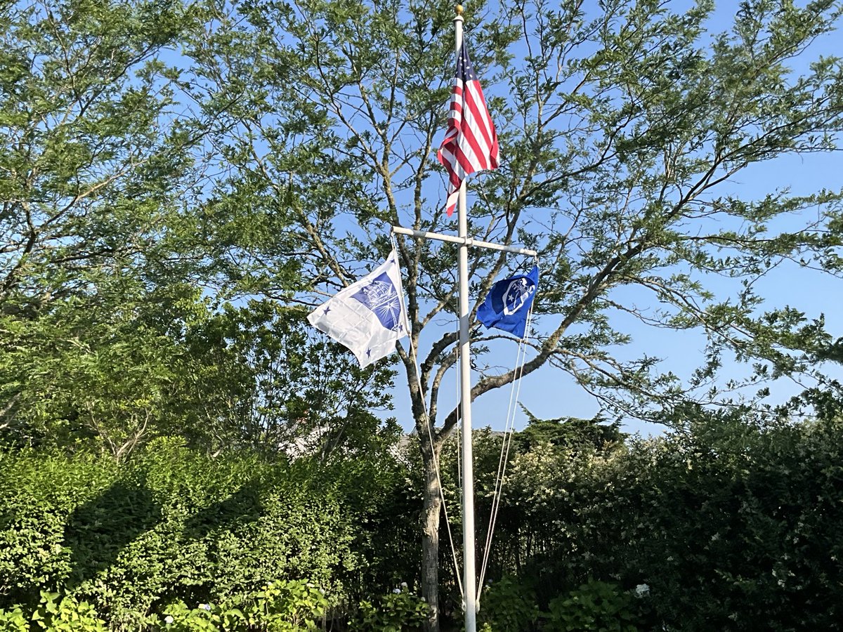 Paul Dabbar (@pdabbar) on Twitter photo Happy 4th of July! Today we celebrate the spirit of independence, innovation, and entrepreneurship that drives American Commerce and business forward. 🇺🇸💼 #IndependenceDay #USCommerce
<a href="/CommerceGov/">U.S. Commerce Dept.</a> Happy 4th of July! Today we celebrate the spirit of independence, innovation, and entrepreneurship that drives American Commerce and business forward. 🇺🇸💼 #IndependenceDay #USCommerce
<a href="/CommerceGov/">U.S. Commerce Dept.</a>