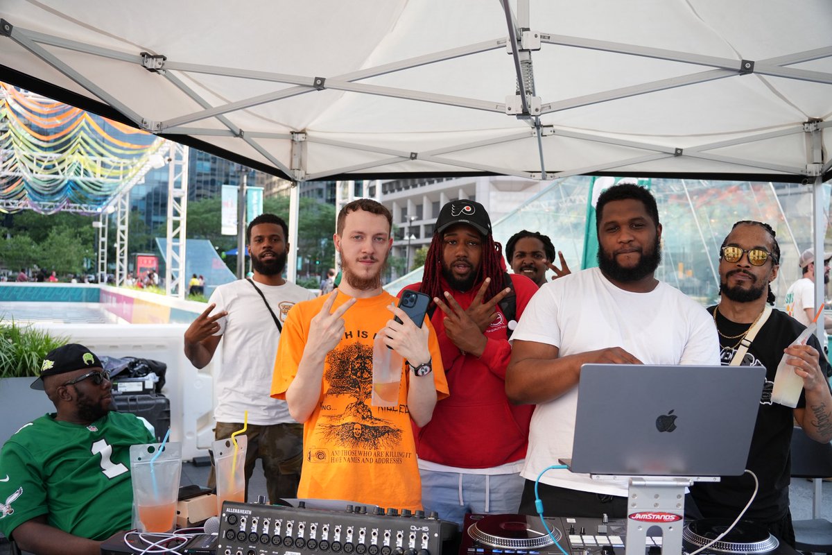 IamDjLil's tweet image. Was supposed to hold SIPS down for the summer, but things change. Appreciate everybody who popped out! 📸🔥

#SIPS #OnTourWithLil #PhillyMoves #RecapVibes