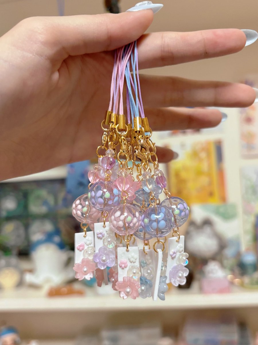 hairclips and windchime phonestraps 🌸

see you guys this weekend at pota originals! 🥰

📍space at one ayala
✨ table AF30