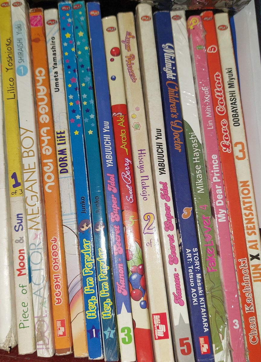 matchaciiix's tweet photo. wts komik murah 5k ajaa, ada yang masih new juga yaa https://t.co/HHZEuCEJB9