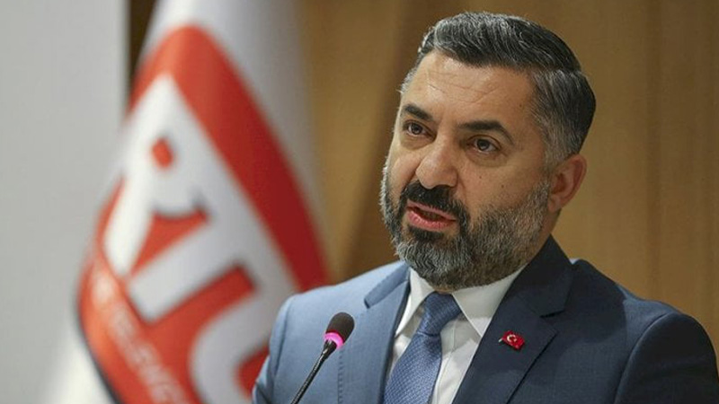 RTÜK Başkanı’ndan açıklama: Sosyal medya baskıları ile hareket etmez, kanunla konuşuruz

veryansintv.com/rtuk-baskanind…