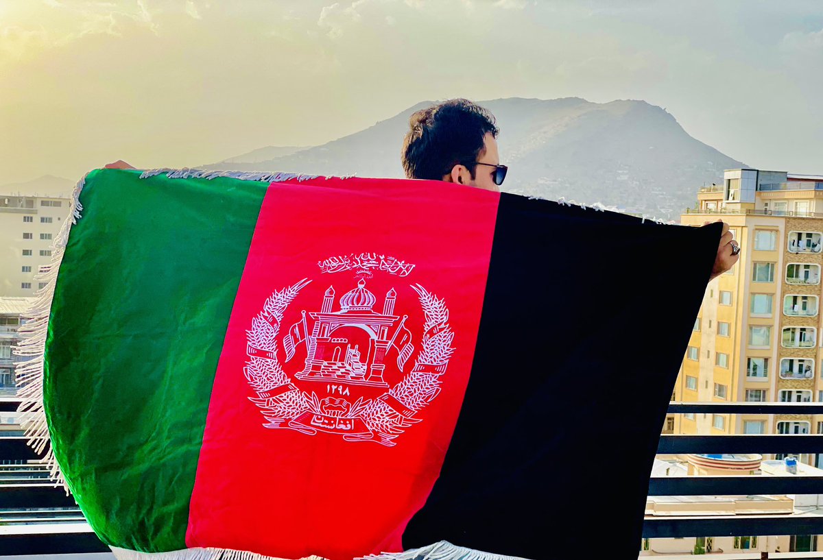 ملی بیرغ 🇦🇫
ملی ویاړ 🇦🇫