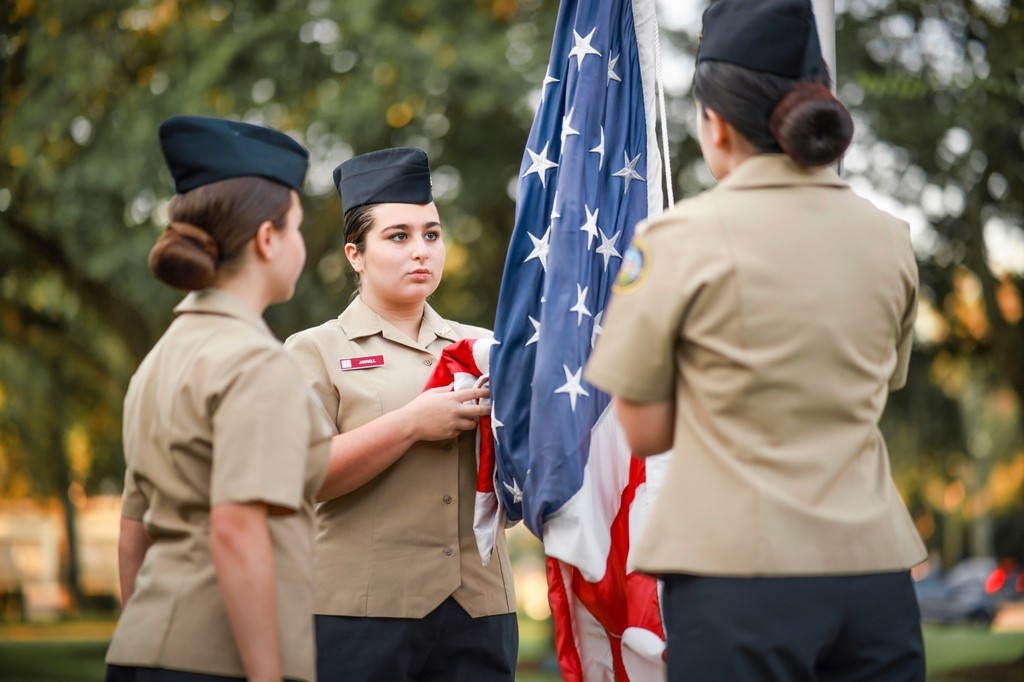 BishopKennyHS's tweet photo. One Flag, one land, one heart, one hand, One Nation, evermore!

- Oliver Wendell Holmes

Happy Independence Day, Crusaders! https://t.co/pU2VM2iRBh