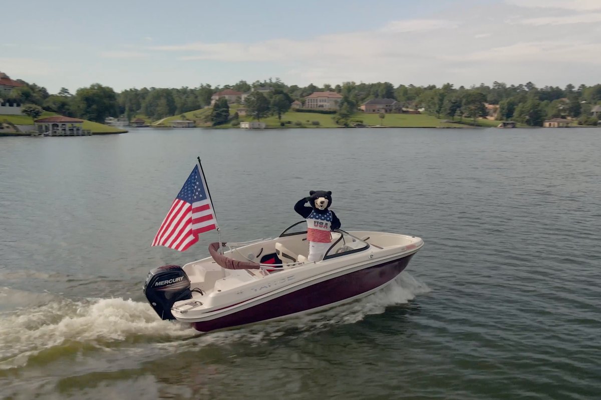 MercerYou's tweet image. Stars and stripes and Toby hype. #JulyFourth