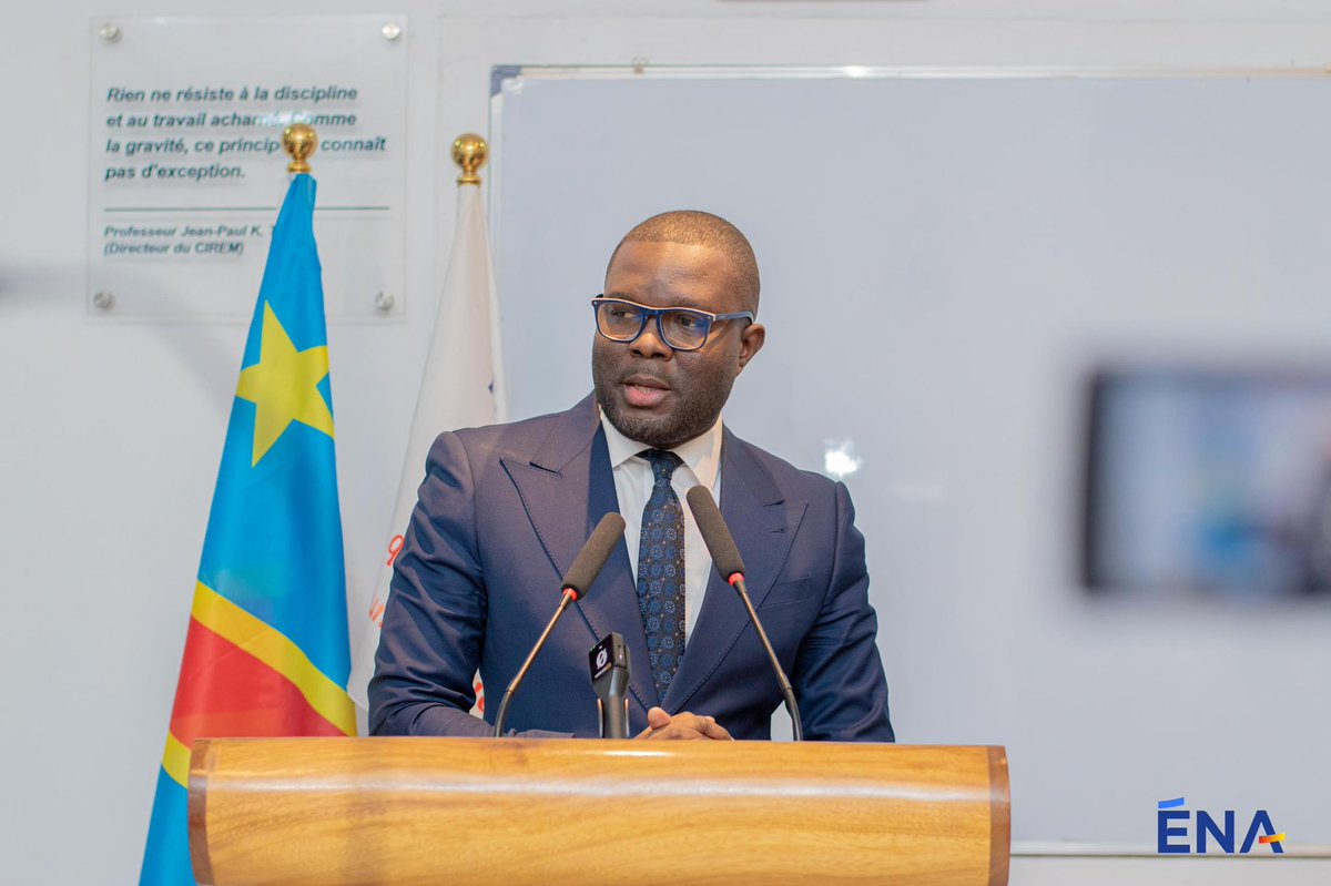 EnaRDC_Officiel's tweet image. Unir nos forces pour contribuer à bâtir une administration moderne, ancrée dans le savoir et portée par l’excellence, conformément aux orientations de SEM @LihauEbua.

Tel est le sens de la convention signée ce vendredi 04 juillet entre l’@EnaRDC_Officiel et l’Université…