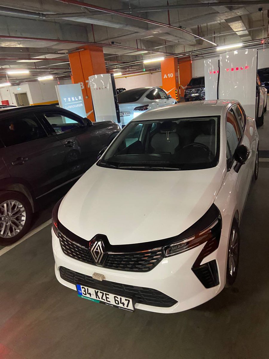 Tesla Maniac tweet media