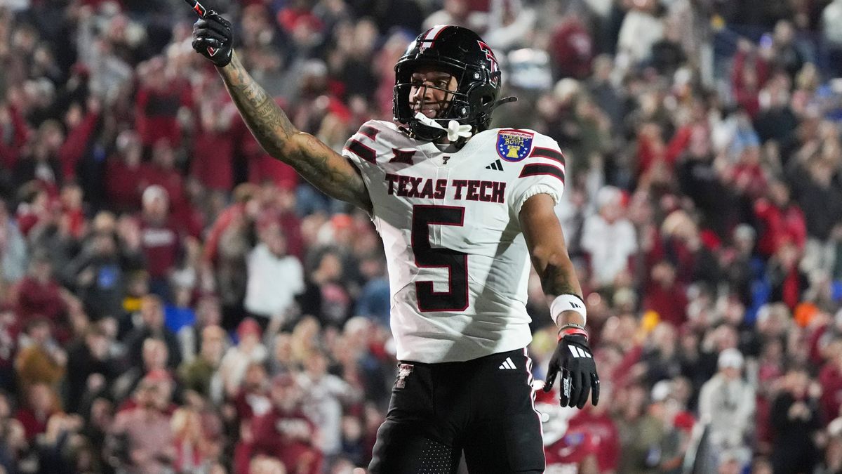 Ranking all 16 Big 12 wide receiver units heading into the 2025 season coloradobuffaloeswire.usatoday.com/story/sports/c…