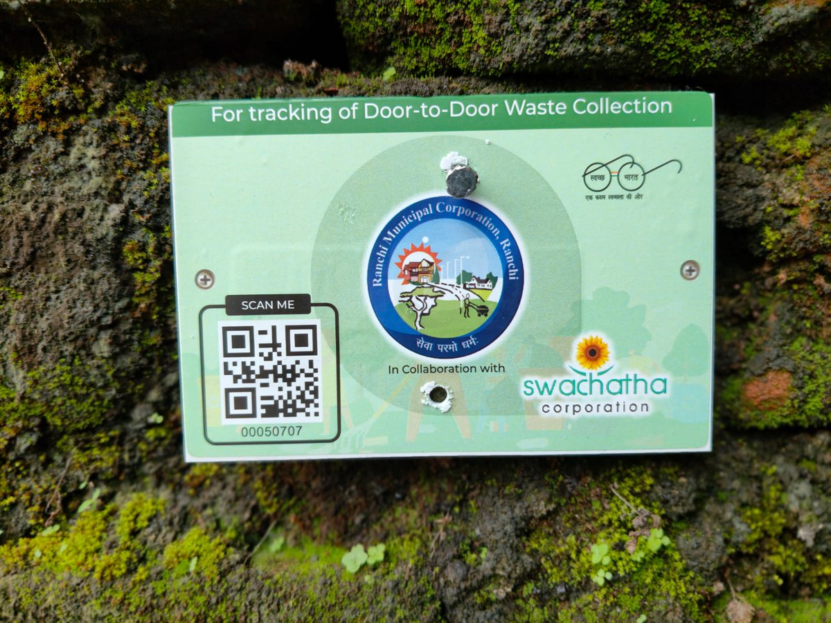 rmccommissioner's tweet image. रांची नगर निगम क्षेत्रांतर्गत सभी भवनों में #RFID (Radio Frequency Identification) टैग लगाए जा रहे हैं, ताकि घरों एवं व्यावसायिक प्रतिष्ठानों से कूड़ा उठाव की निगरानी एवं शत-प्रतिशत कूड़े का उठाव की जा सके।
📌 इसका उद्देश्य:
1. यह सुनिश्चित करना कि हर घर/दुकान से नियमित रूप से…