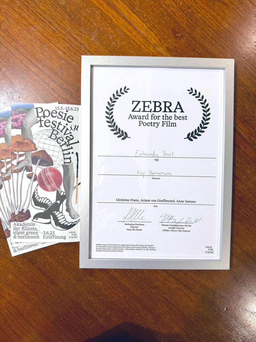『とても短い』最優秀詩映画ゼブラ賞：第23回ゼブラ・ポエトリー映画祭、ドイツ、ベルリン
“Extremely Short” Zebra Award for the Best Poetry Film: 23rd ZEBRA Poetry Film Festival, Berlin, Germany
haus-fuer-poesie.org/en/zebra-poetr…