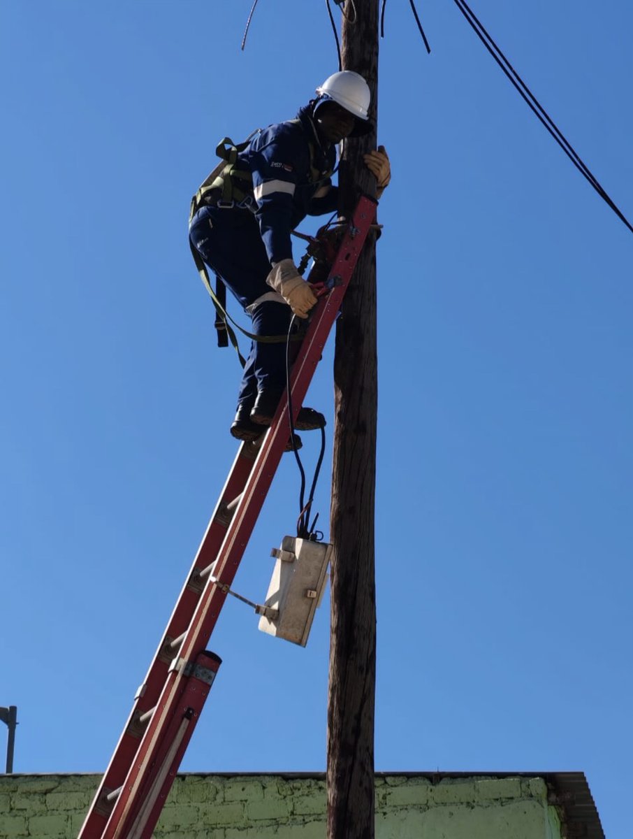 Eskom_SA's tweet photo. #Eskom_Limpopo guardians embarking on zero buyers audits in Zebediela area.
#IllegalConnections
#OperationTima
#PublicSafety https://t.co/7P3cqFSsPI