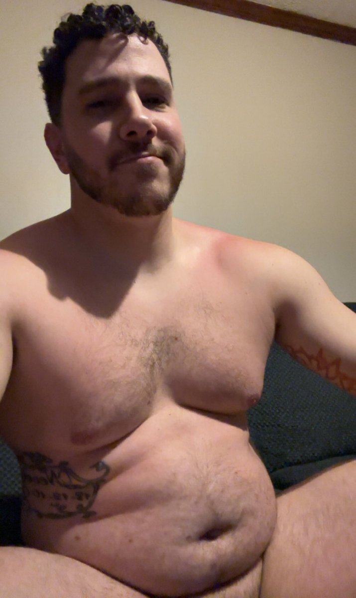 i like the way my belly sits in this one