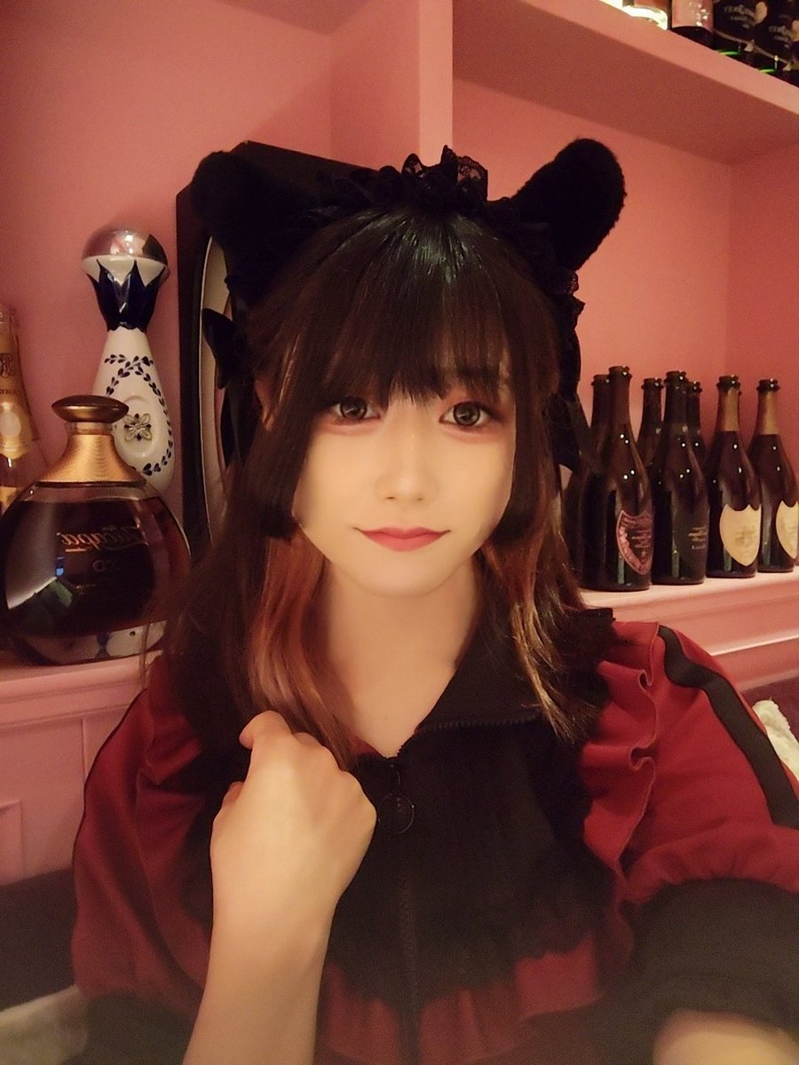 satohchoco66's tweet photo. 生存報告…
一応生きてます！暑くてなかなか外に出れない… https://t.co/BTwjbmbhop