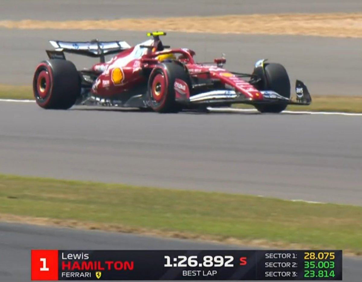 TearOffFR's tweet photo. La folie que ça va être à Silverstone si on a ça dans 24 heures 

#F1 #BritishGP https://t.co/13CxYDJaKt