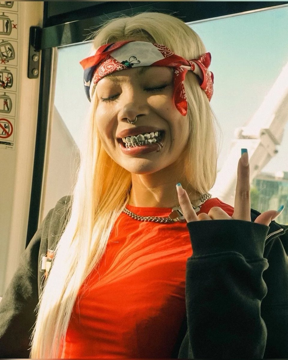 TRAVIS SCOTT
MOLLY SANTANA
CACTUS JACK

JACKBOYS 2

COMING SOON🚨