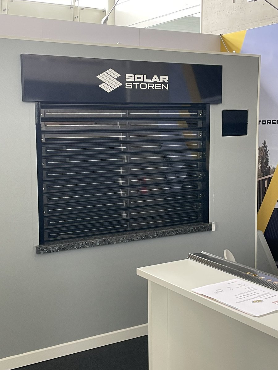 SCS_AG_Schweiz's tweet image. www. solar -carbonstoren.com

Solarstoren mit schwarzen oder farbigen Solarzellen für optimale Optik und zum farblichen integrieren in die Gebäudehüll