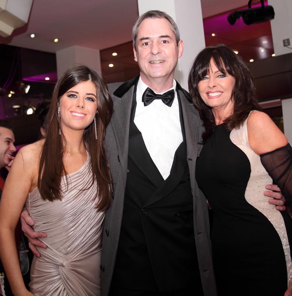 Vicki Michelle MBE π (@vickimichelle) on Twitter photo Happy Birthday Fabulous Neil Morrissey Great actor and Lovely man. Brilliant memory at βRun For Your Wifeβ Premiere with Louise. Loved βMen Behaving Badlyβ #NeilMorrissey #MenBehavingBadly #GoodKarmaHotel #BobTheBuilder #RunForYourWife <a href="/little_loubas/">Louise Michelle</a> <a href="/TheRayCooney/">Ray Cooney</a> #FridayFeeling Happy Birthday Fabulous Neil Morrissey Great actor and Lovely man. Brilliant memory at βRun For Your Wifeβ Premiere with Louise. Loved βMen Behaving Badlyβ #NeilMorrissey #MenBehavingBadly #GoodKarmaHotel #BobTheBuilder #RunForYourWife <a href="/little_loubas/">Louise Michelle</a> <a href="/TheRayCooney/">Ray Cooney</a> #FridayFeeling