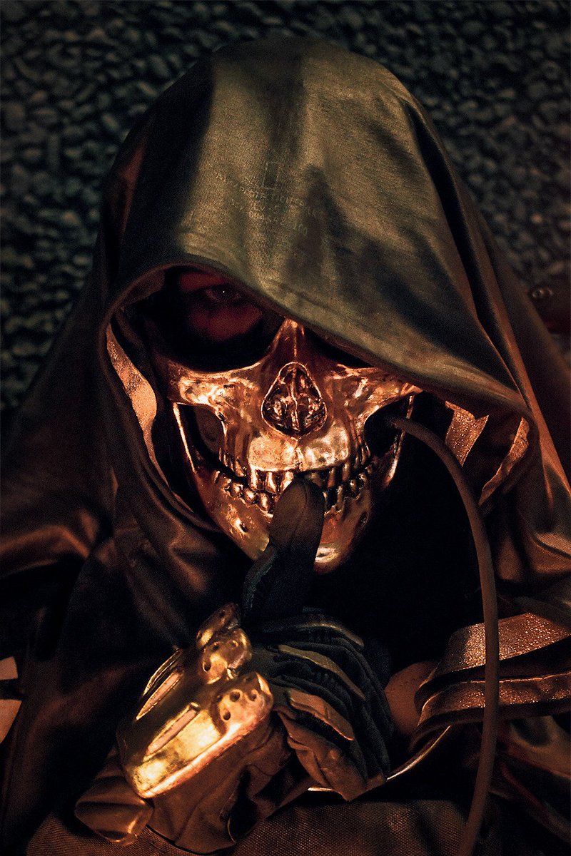 quaccs's tweet image. hello I'm lou 👋
I'm an artist and cosplayer. I love death stranding!
I'm currently working on a DS2 higgs cosplay 🎸⚡